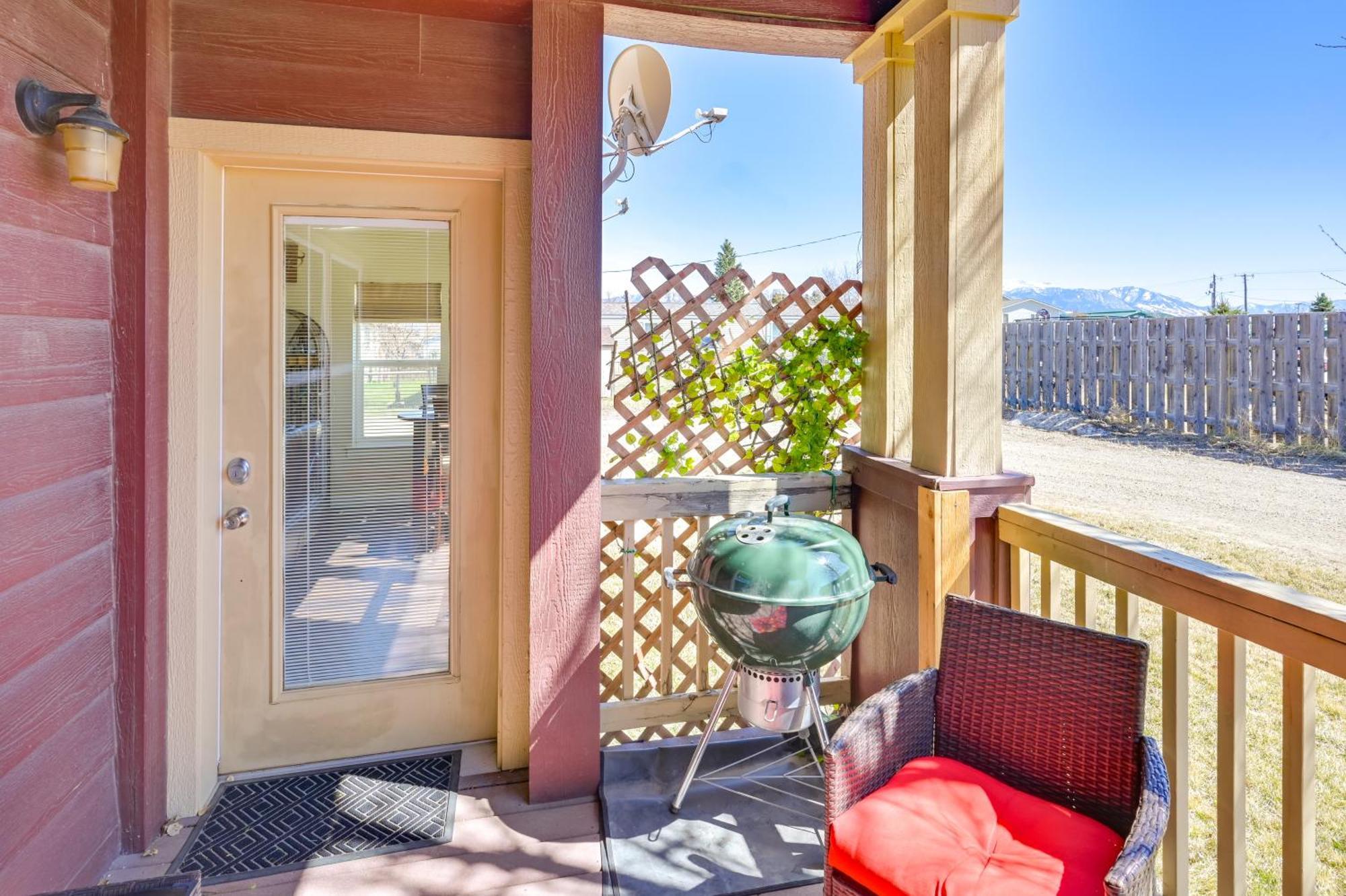 Ennis Vacation Rental With Balcony Walk To Downtown Exterior photo