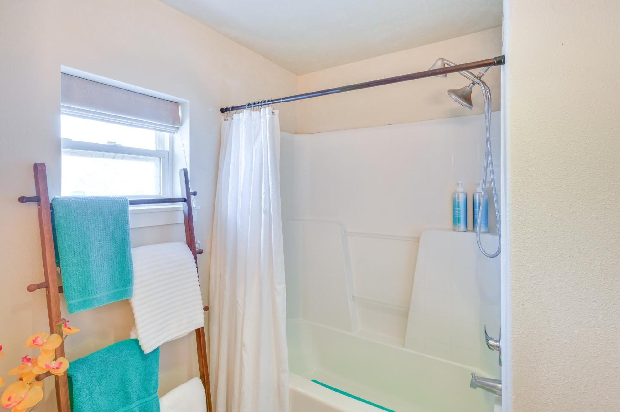 Ennis Vacation Rental With Balcony Walk To Downtown Exterior photo